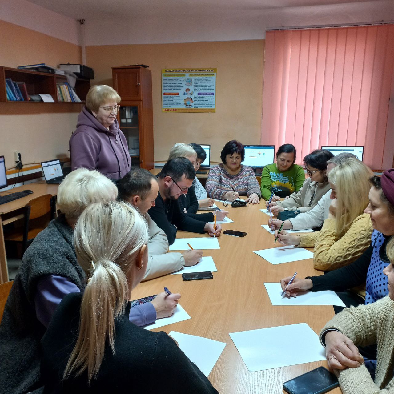 Навчання та перевірка знань працівників гімназії з питань охорони праці