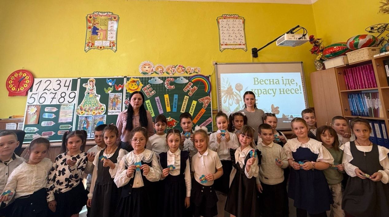 Урок ЯДС «Весна іде, красу несе» (1-А клас, Гасюк Л.І.)
